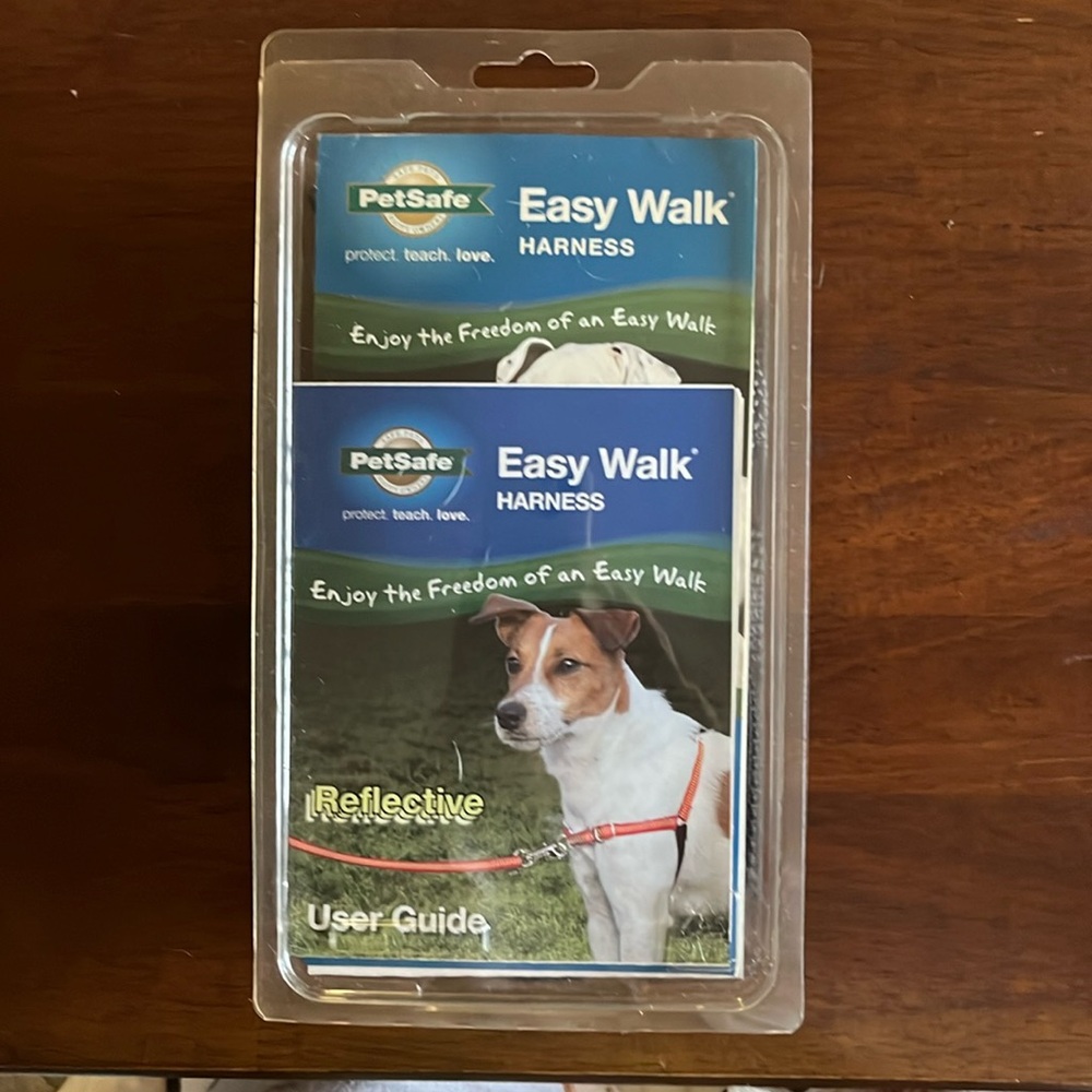 *NEW!* PET SAFE Easy Walk Harness - Medium